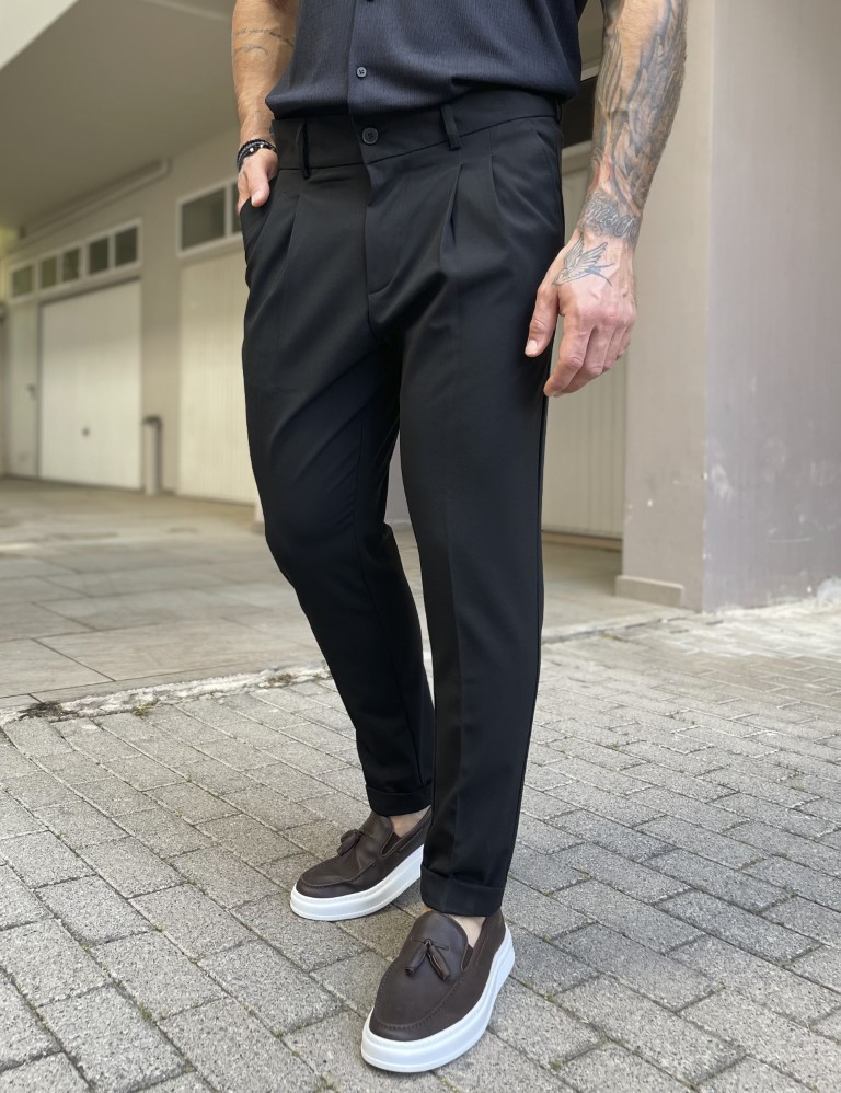 Ανδρικό μαύρο υφασμάτινο παντελόνι με πιέτες και φάσα στην μέση FCL00395 φωτογραφία